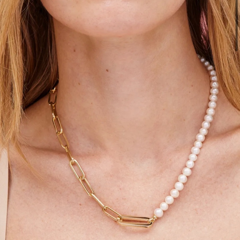 Kendra Scott | Ashton Gold Half Chain Necklace in Freshwater Cultured Pearl